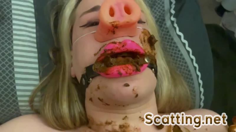 TS Maxxiescat - Eating Male Shit For The First Time (Amateur, Eat) Domination [FullHD 1080p]