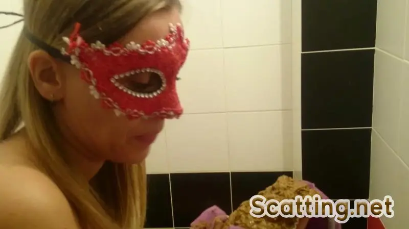 Brown wife - Shiting in panties, 3 month of pregnancy (Panty, Solo) Panty Scat [FullHD 1080p]