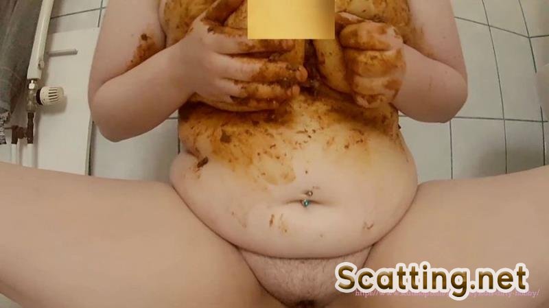 LucyScat - Smearing my warm shit on my body (Extreme Scat, Solo, Boobs) Defecation [FullHD 1080p]