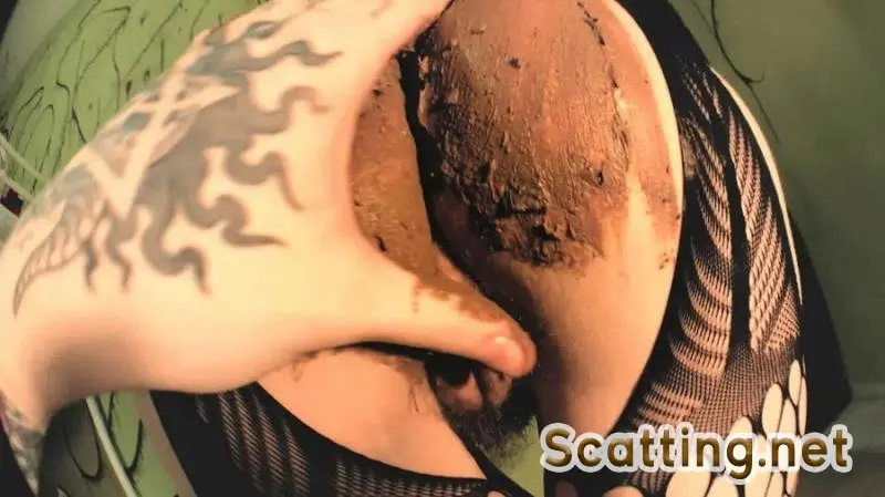 DirtyBetty - Wanna touch me? Play with my shit? (Poop, Defecation) Amateur [FullHD 1080p]