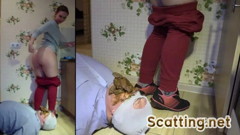MilanaSmelly - Lick the crap off the shoe (Group, Humiliation) Femdom Scat [HD 720p]