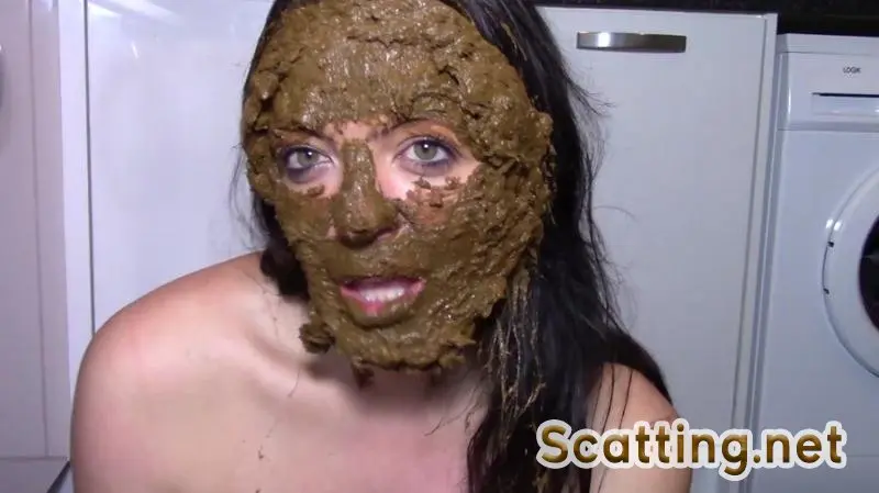 evamarie88 - Extreme Face Smear And Cum (Masturbation, Milf) Solo Scat [FullHD 1080p]
