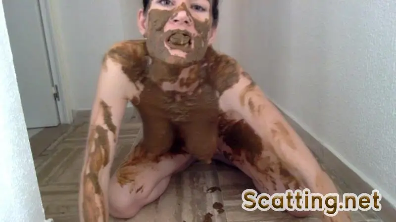 nastymarianne - Shitting and eating (Big pile, New scat, Solo) Desperation [HD 720p]