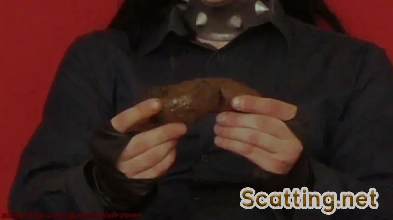 Fetish-zone - Laura poops without a mask (Scatology, Solo) Defecation [HD 720p]