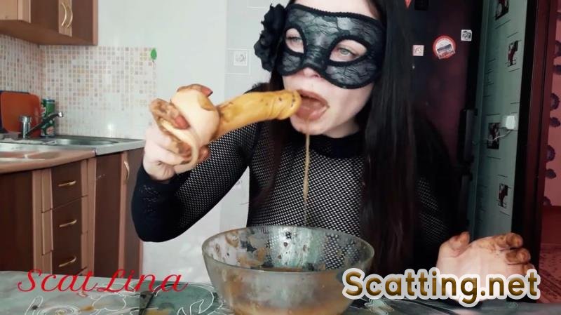 ScatLina - Soup with shit (Toys, Milf) Solo Scat [FullHD 720p]