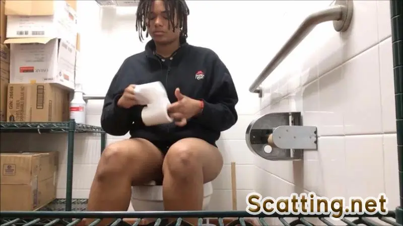 unkyladies - Ayanna's One Girl, One Cup!! "Oops, I missed! (Efro, Solo) Poop Videos [FullHD 1080p]