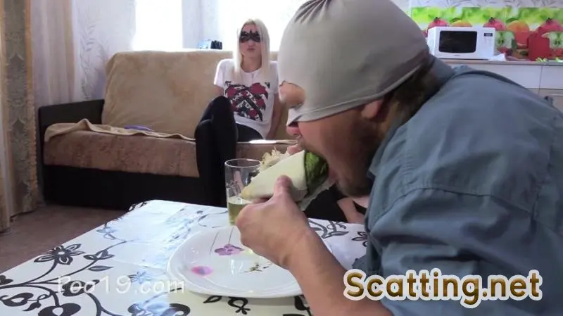 MilanaSmelly - Shawarma stuffed with girls' shit (Femdom, Shit) Domination [FullHD 1080p]