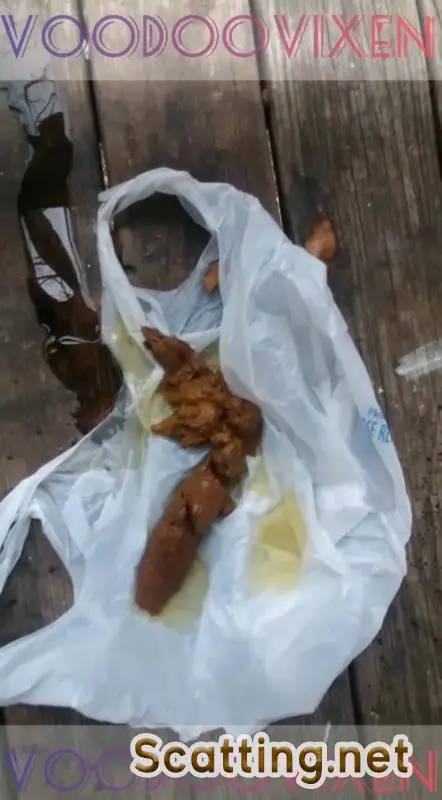 VOODOOVIXEN - Marissa's Proud Plops (Defecation, Extreme) Outdoor Scat [UltraHD 2K]