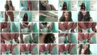 Milf - Cute Little Poops (Scat, Solo) Defecation [HD 720p] Screenshot 1