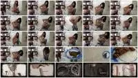 Jean Pooping - Squating in jeans poop (Farting, Poop) Extreme Scat [FullHD 1080p] Screenshot 1