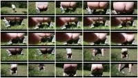 Versauteschnukkis - Shit on the way while walking (Extreme, Solo) Poop [FullHD 1080p] Screenshot 1