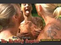 Betty, Sexy, Marlen - BETTY And FRIENDS - THE BIRTHDAY SURPRISE (New scat, Outdoor) Hightide-Video.com [HD 720p] Screenshot 5