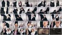 HotDirtyIvone - Shit of nuns (Amateur, Lesbians) New scat [SD] Screenshot 1