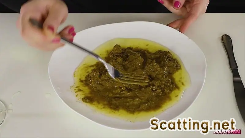HouseofEra - Scat Pee Spitting – Dinner for You (Extreme, Solo) Eat Shit [FullHD 1080p]