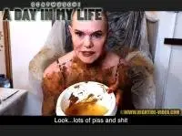 Scatmuschi - SCATMUSCHI - A DAY IN MY LIFE (Solo, Milf) Hightide-Video [HD 720p] Screenshot 2