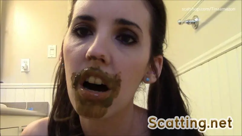 TinaAmazon - School girl sucks her shit for daddy (Defecation, Extreme) Scatshop [FullHD 1080p]