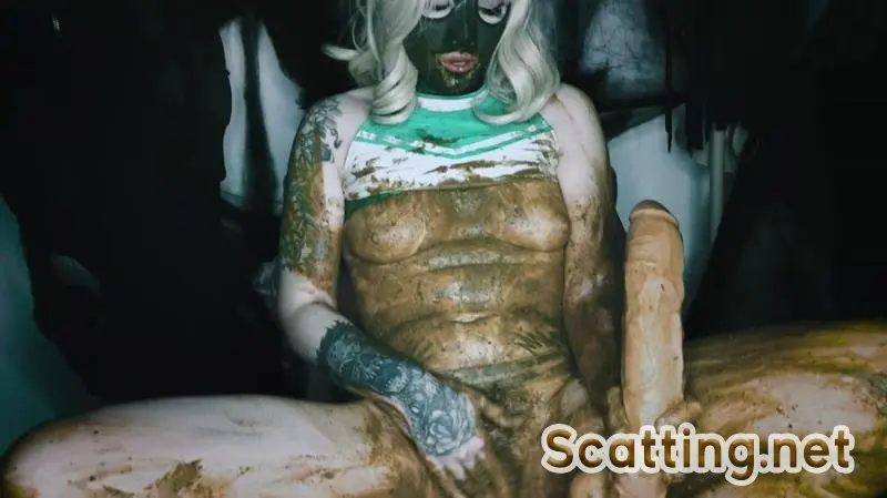 DirtyBetty - Lunatic Girl Hairy Scat Masturbation (Amateur, Masturbation) Solo [UltraHD 4K]