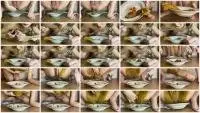 p00girl - I pooped onto a plate and eat-I chew with a fork and smearing (Eat Shit, Solo) Extreme [FullHD 1080p] Screenshot 1