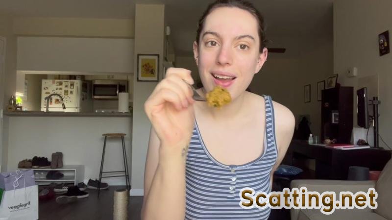 Brooklynbb13 - Girlfriend Makes and Feeds You Breakfast (Shit, Solo) Eating [FullHD 1080p]