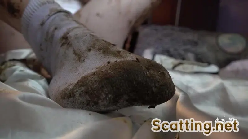 Solo - Socks + Shit (Foot, Feet) Fetish [FullHD 1080p]