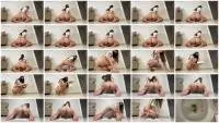 Markovna - I propping my ass up with my foot and pooping (Defecation, Extreme) Solo [UltraHD 4K] Screenshot 1