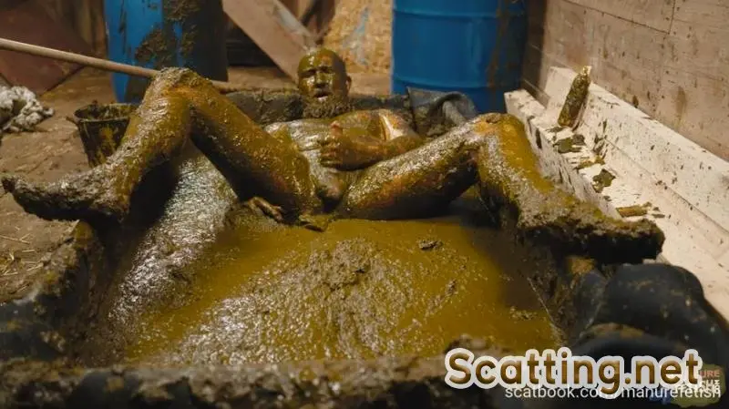 Franky - Franky's Time in the Manure Basin Manure Fetish (Solo, Shit) Man Scat [HD 720p]