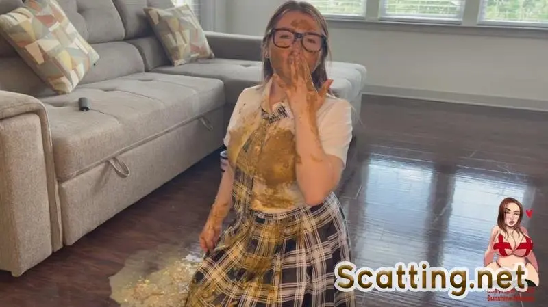 GingerCris - School Day Disaster (Efro, Solo, Scat) Poop Videos [FullHD 1080p]