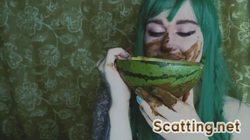 DirtyBetty - Watermelon Head (Eat Shit, Teen) Scat [FullHD 1080p]
