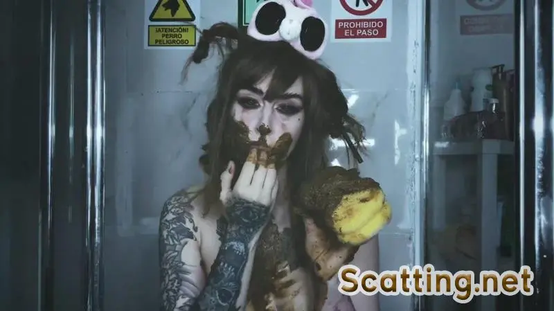 DirtyBetty - Do you poop in the shower (Pozing, Teen, Eat Shit) Solo [FullHD 1080p]