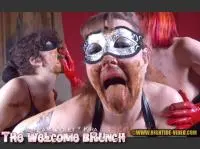 Althea, Violet, Kira - THE WELCOME BRUNCH (Amateur, Lesbians, Eat) hightide-video.com [HD 720p] Screenshot 7