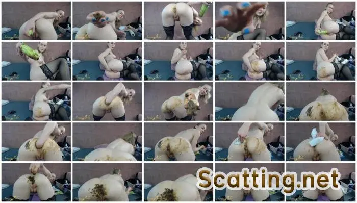 JanaBella - Stuffing My Ass With Zucchini and Poop (Solo, Teen) Toy Play [FullHD 1080p] Screenshot 1