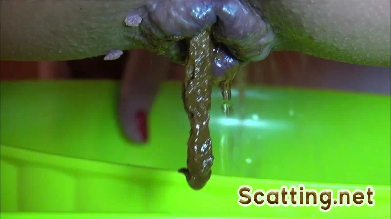 Kaviar Girl - Ready for sex (Poop, Pee, Solo) Smearing [HD 720p]