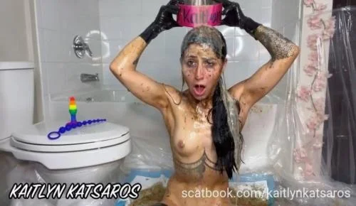 Kaitlyn Katsaros - Shitting Toys (Solo, Puke) Scatbook [HD 720p]