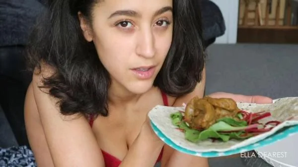 Ella Dearest aka Efro Ella - Snack For My Boyfriend (Solo, Defecation ) Scatbook.com [HD 720p]