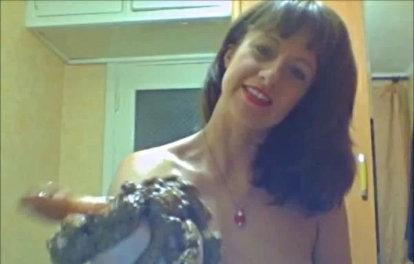 Santara Scat - Dirty Poo Slut (Milf, Amateur ) GlamourScat [SD]