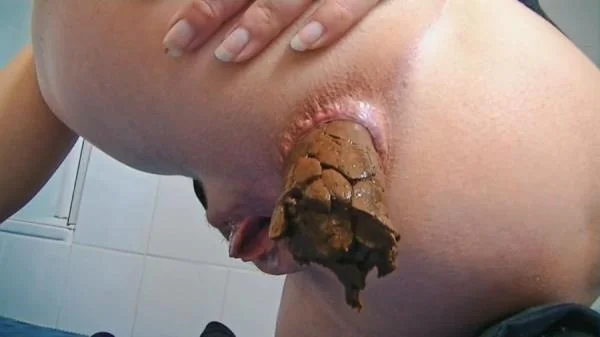 Mia Skye aka MiaRoxxx - Fingering The Huge One Out (Germany, Dirty Anal ) Filthygrid.com [HD 720p]