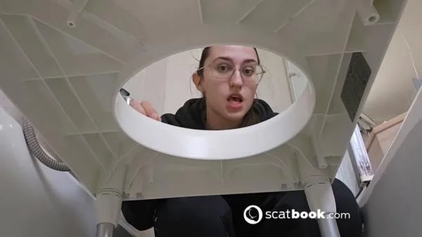 Miss Lith - Shitting 01 (Shit, Spain ) Scatbook.com [HD 720p]