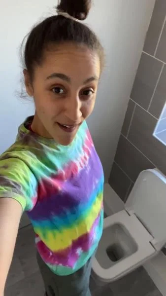 Ella Dearest aka Efro Ella - Silence In The Toilet (Solo, Defecation ) Scatbook.com [FullHD 1080p]
