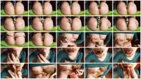 Sabrina Dacos - Stickin\' It (Defecation, Solo ) Scatting [FullHD 1080p]