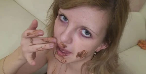 Demina - Teen Scat (Solo, Defecation ) PoopVideo [HD 720p]