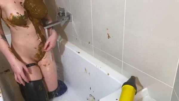 Filthy Skye - Shitting Girl 56 (Defecation, Scat Wife ) Scatbook.com [HD 720p]