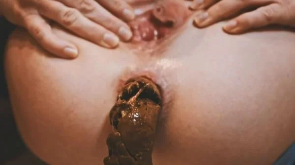 Closeup Pussyplay With Shit (Germany, Dirty Anal ) Filthygrid.com [HD 720p]
