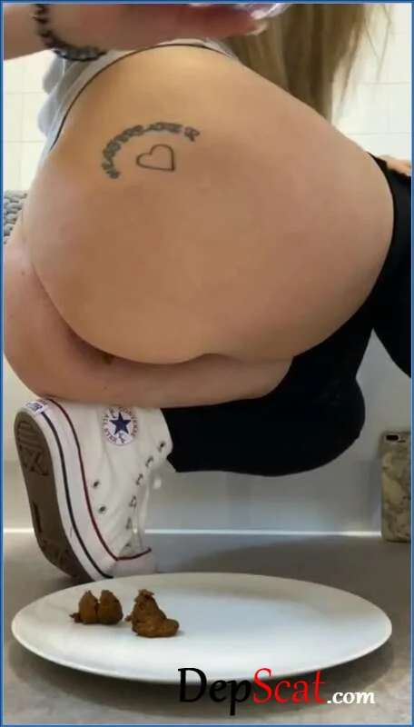 Scat Princess - A light snack for my fans [SiteRip]