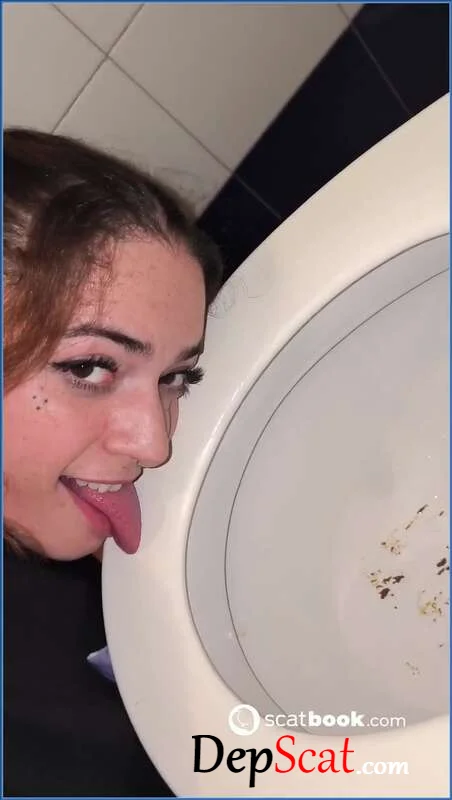 Malafalda - Toilet-darkfans [HD 720p]