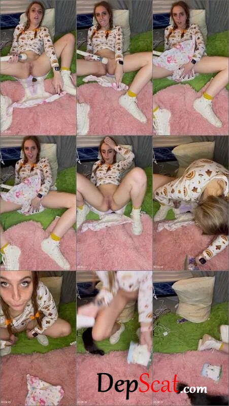 Princess Starry - crapped n came in this thick diaper [HD 720p]
