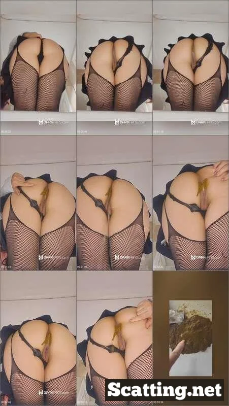Domina Marbella - Diarrea en la bañera Femdom Scat