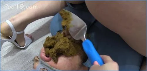 Milana Smelly in Real Scat and Verbal Humiliation clip