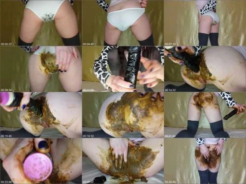 White Panties, Black Toy - Anna Coprofield Solo Scat