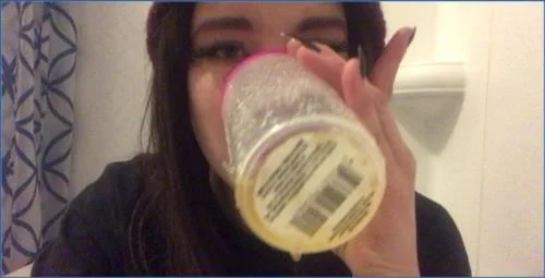 Missellie in Piss Drinking and Vomit Action as Toilet Slave
