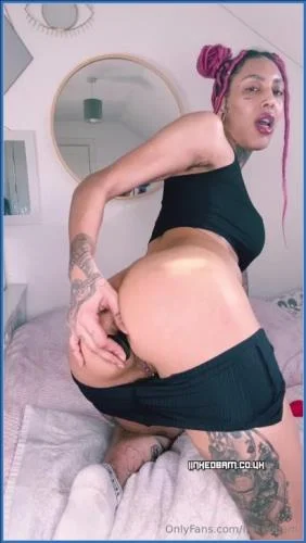 Inked Bambi in Pure Kaviar Anal with Enema